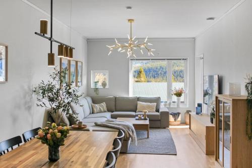 Are Municipality Apartment | NEW Scenic Family Stay in Tegefjäll Hike & Relax