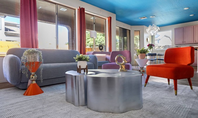 Pinal County House | NEW! Sleeps 24+ House w/Heated Pool, Arcades, Soda Fountain