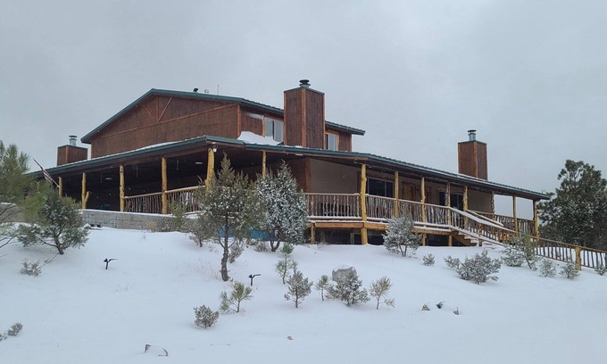 Timberon Condo | New! Timberon Condo 2 BR, Golf Course and Scenic Views!