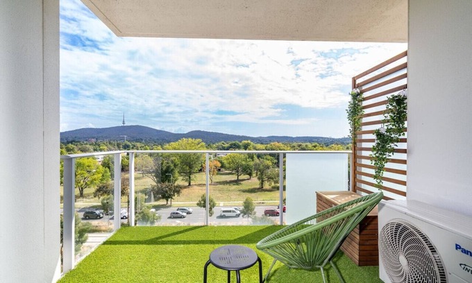 Braddon Apartment | New to VRBO: Impeccable Apt in the Heart of Canberra