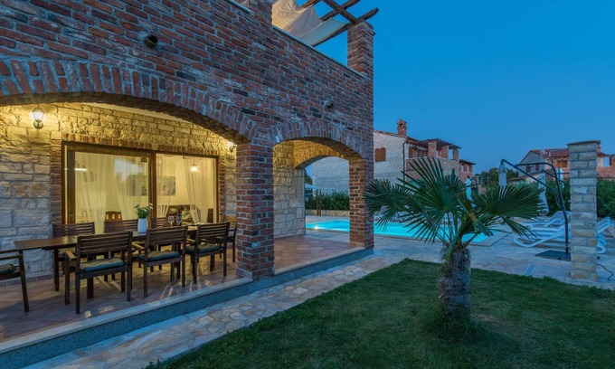Butkovici Villa | NEW Villa Paradis 11 with pool table and shared tennis court