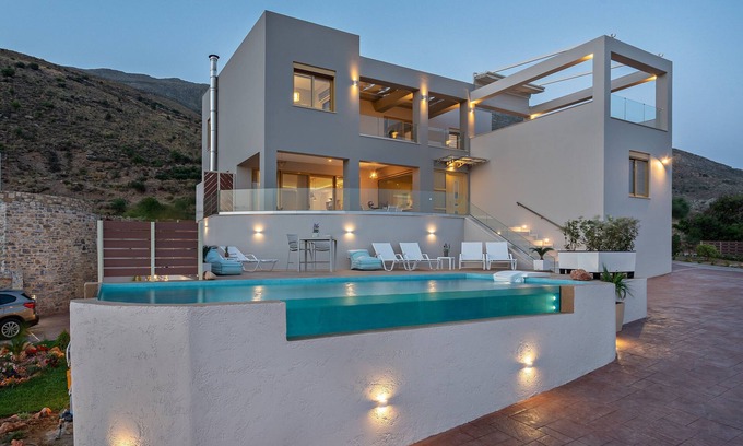 Mariou Villa | New Villa w/Private Pool in Plakias, Jacuzzi, Children Area, Walk to Restaurant