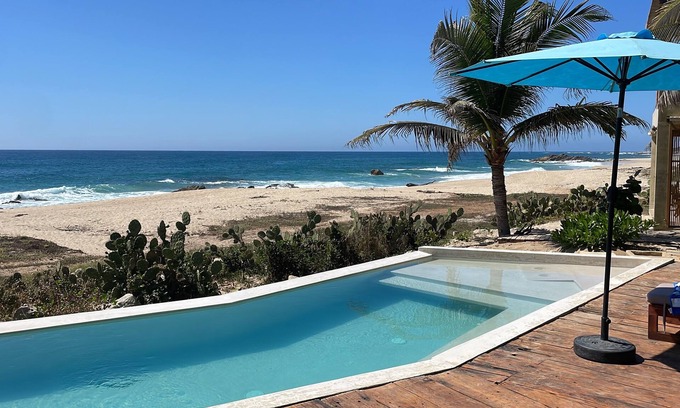 Santa Maria Tonameca Apartment | Newly opened front beach Suite with an incredible view and fine design.