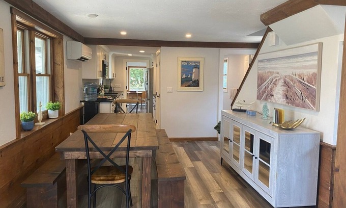 Green Harbor-Cedar Crest House | Newly remodeled 4 bed/2 bath, walking distance to beautiful Duxbury Beach!