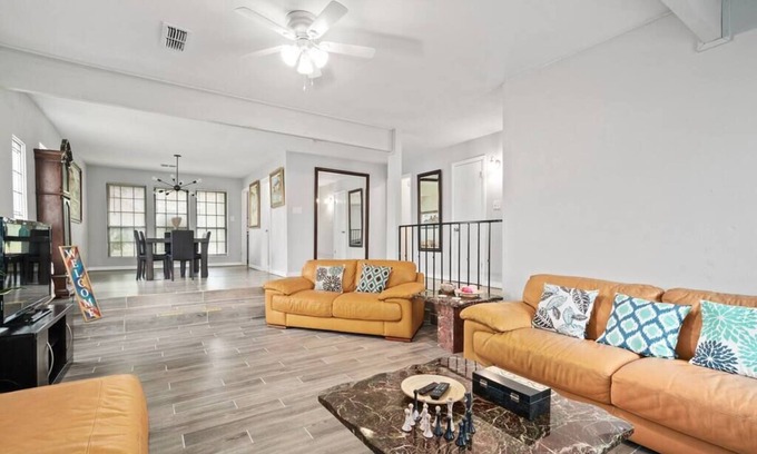 Denton House | Newly remodeled 4 Bedroom 3 full bath