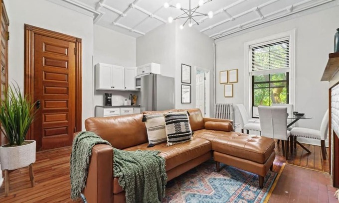 Central Park North Apartment | Newly Renovated 2BR Haven Walk to Columbia Uni