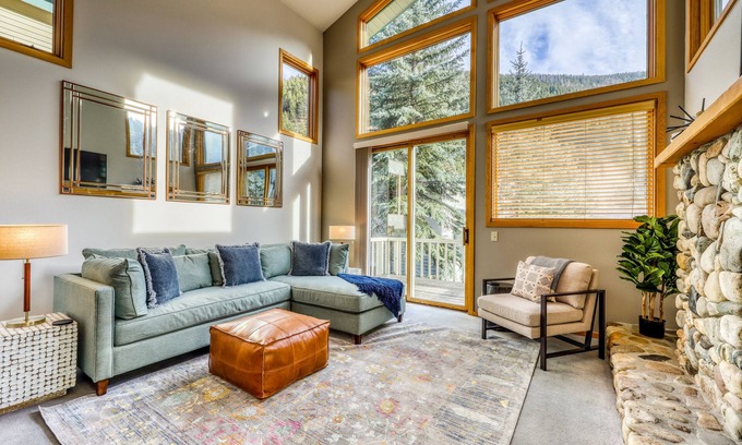 Warm Springs Condo | Newly-updated dog-friendly condo w/wood fireplace- walk to Warm Springs Lifts