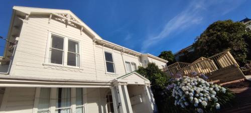 Newtown Apartment | Newtown Camp de Luxe