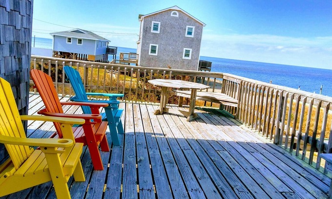 Brigands' Bay House | nGreat views, Kayak, Windsurf, Kiteboard, Fun!