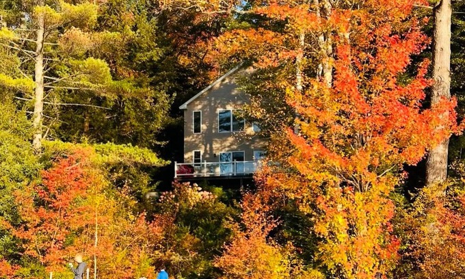 Plymouth House | NH White Mountain Lakefront w Firepit Sunset Views