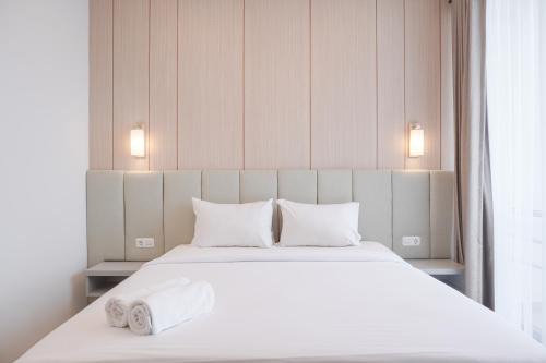 Mampang Prapatan Apartment | Nice and Comfort 1BR at 25th Floor Samara Suites Apartment By Travelio