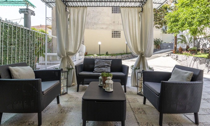 Sanremo Apartment | Nice apartment for 4 people with WIFI, patio, pets allowed and parking