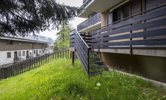 Madesimo Apartment | Nice apartment for 5 guests with WIFI, TV, terrace, pets allowed and parking