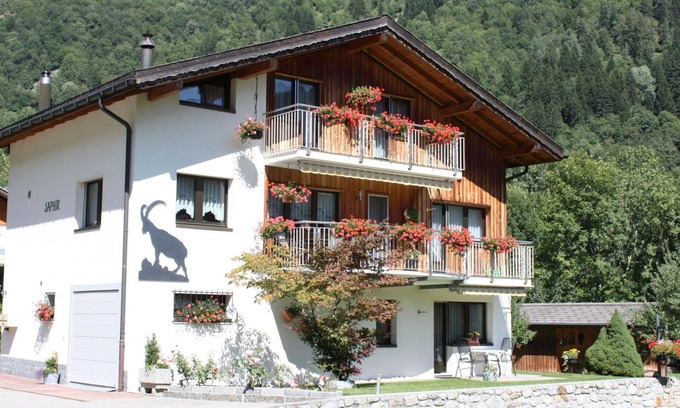 Reckingen Apartment | Nice apartment for 2 people with WIFI, TV and balcony