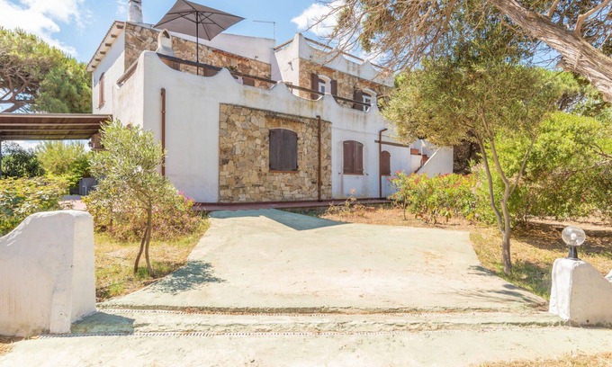 San Pietro a Mare Apartment | Nice apartment for 9 people with WIFI, A/C, TV, patio, pets allowed and parking