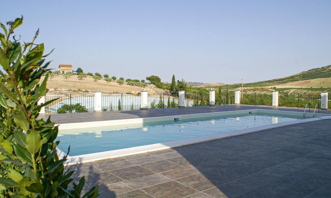 Mazzarino Apartment | Nice apartment in Mazzarino with WiFi