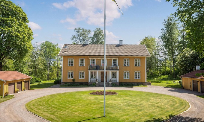 Mullsjo Apartment | Nice apartment in Mullsjö with sauna