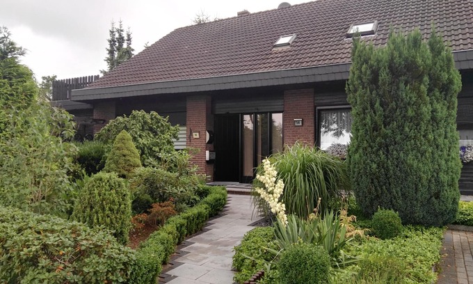 Papenburg Apartment | Nice apartment in Papenburg between the top and bottom