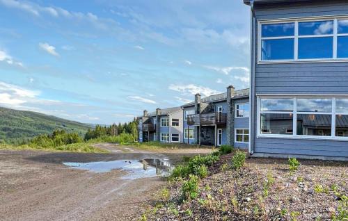 Syssleback Apartment | Nice Apartment In Sysslebäck With Sauna