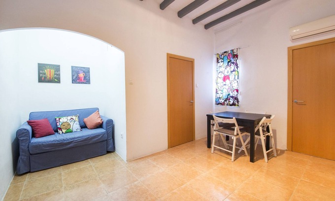 Reus Condo | Nice apartment in the historic and commercial center of Reus.
