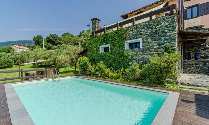 Alpicella House | Nice home in Fraz. Alpicella, Varaz