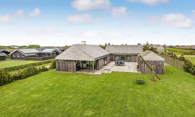 Flovt Strand House | Nice home in Haderslev with sauna