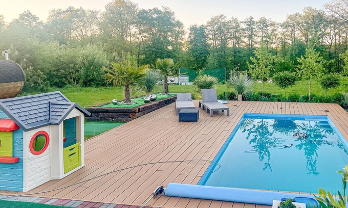 Insko House | Nice home in Insko with sauna