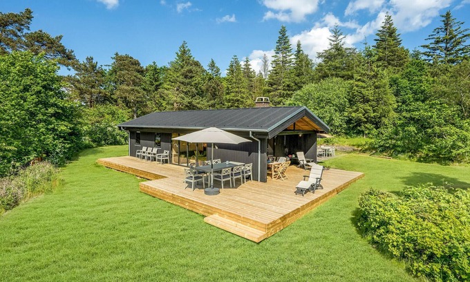 Knebel House | Nice home in Knebel with house sea view