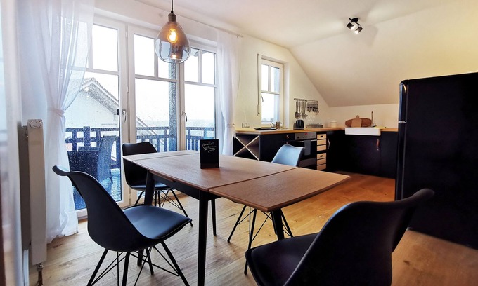 Buchbach Apartment | Nice sunny apartment with 2 balconies