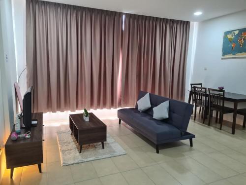 Taman Liong Seng Apartment | Nino Homestay Roxy Apartment Kuching