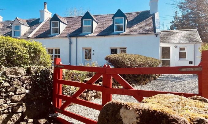 Greshornish Cottage | No 4 old post office row, Isle of Skye