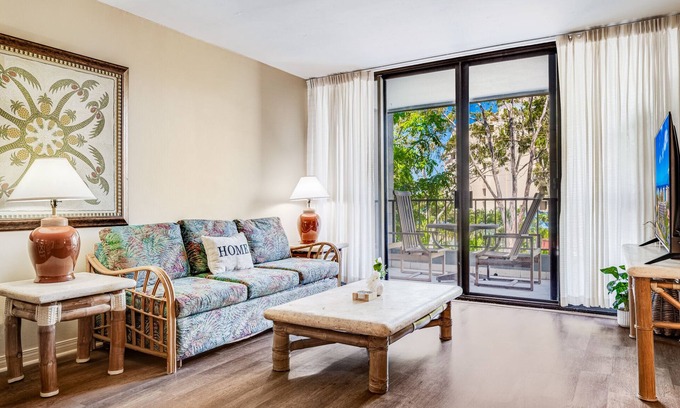 Kahana Condo | No cleaning fee! Lively 2Bd,2Bth condo AC Close to everything!