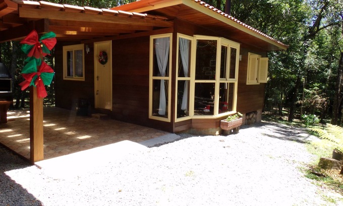 Gramado Ski Chalet | # Noble cream chalet in the corner of the lawn mountain