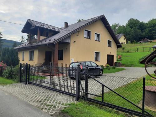 Bobrka Apartment | Noclegi KOZINIEC