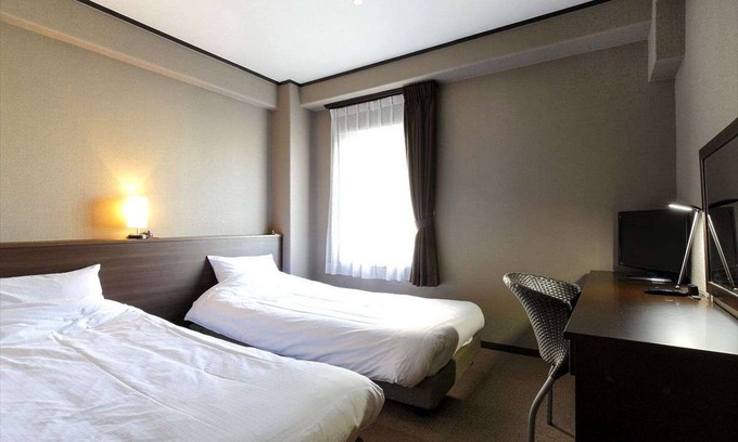 Sakai Ward Hotel | Nonsmoking Twin room Standard plan With b/Sakai Ōsaka