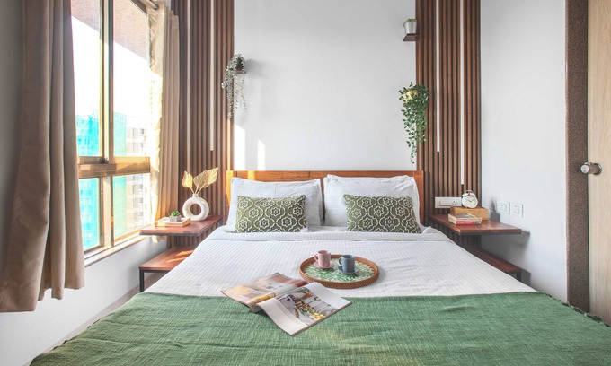 Santacruz Apartment | Nook&Co - Khar East 1401