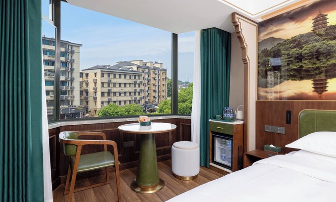 Hefang Street Hotel | Nostalgia S Hotel(Hangzhou West Lake & Hefang Old Street)