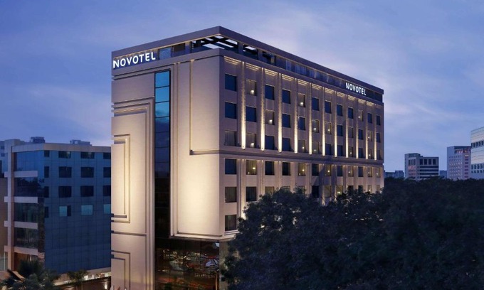 Alwarpet Hotel | Novotel Chennai Chamiers Road