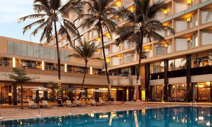 Juhu Hotel | Novotel Mumbai Juhu Beach Hotel