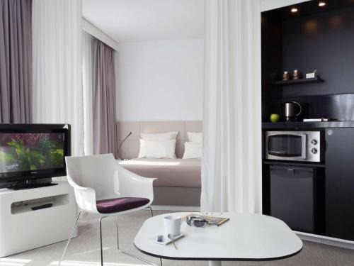 Perchel Norte Hotel | Novotel Suites Malaga Centro