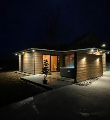 Chapelle-d'Huin Ski Chalet | Nuit Divine