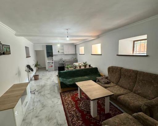 Parakar House | Nune's home