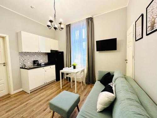 Sopot Centrum Apartment | NW Mini Studio By The Pier VI