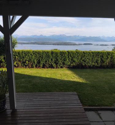 Molde Apartment | Nyoppusset leiligheten med kort vei til sentrum og natur