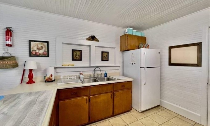 Robbinsville House | O'Henry's Getaway, on Cheoah River