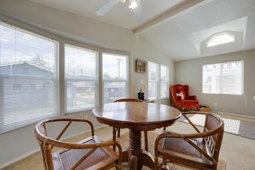 Oak View House | Oak View Home - Close to Beaches and Trails!
