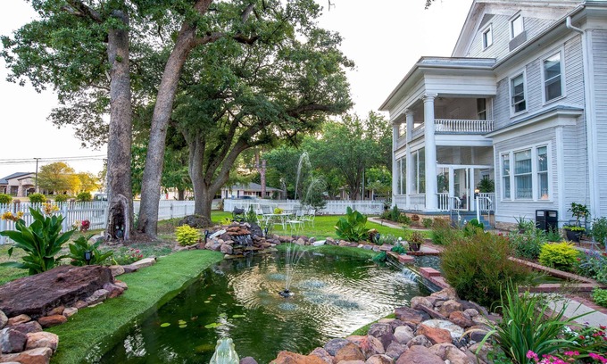Winnsboro Bed & Breakfast | Oaklea Mansion Bed and Breakfast