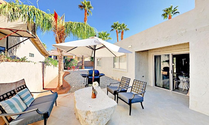 Desert Hot Springs House | Oakmount Escape