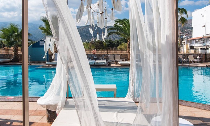 Malia Hotel | Oasis Studios