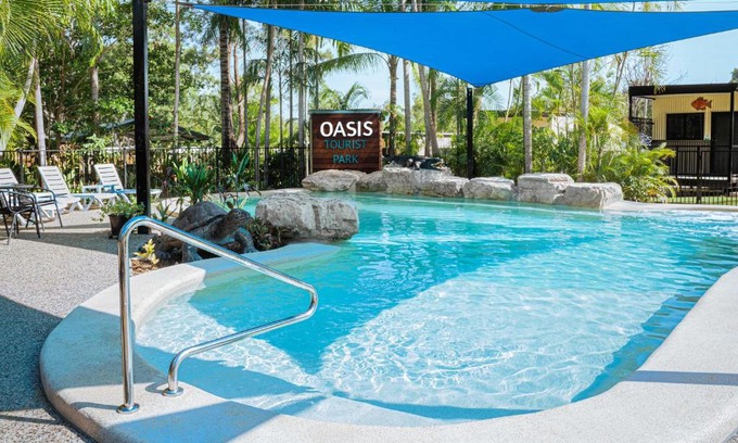 Virginia Hotel | Oasis Tourist Park